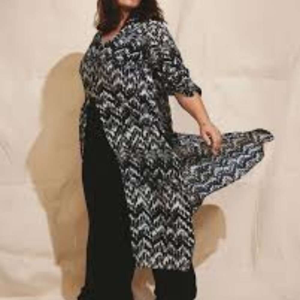 Universal Standard Nailah Button Down Tunic - Indigo Waterfall Print